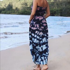 Amado Kaia maxi dress  